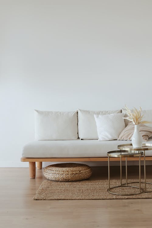 minimalistisk_sofa_hygge